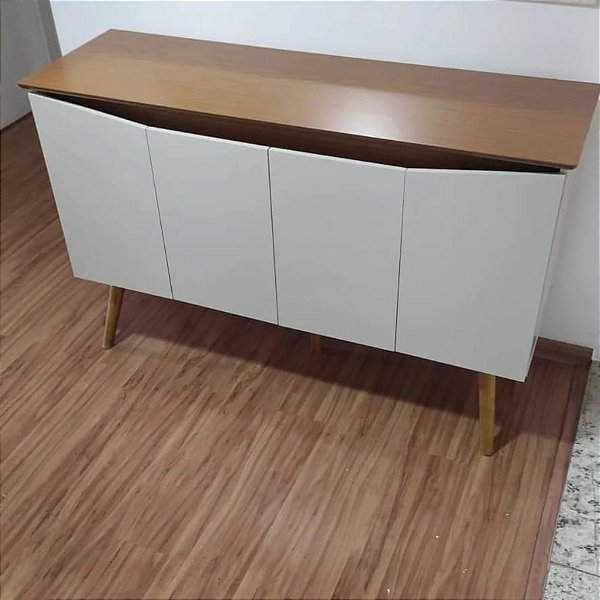 Buffet Aparador Encanto 04 portas 1.31m - Mania Móveis