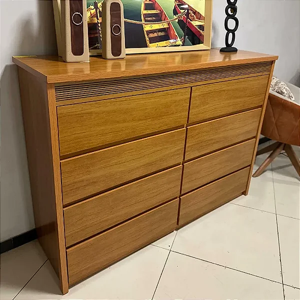 Cômoda Pacioli 8 Gavetas Bettio
