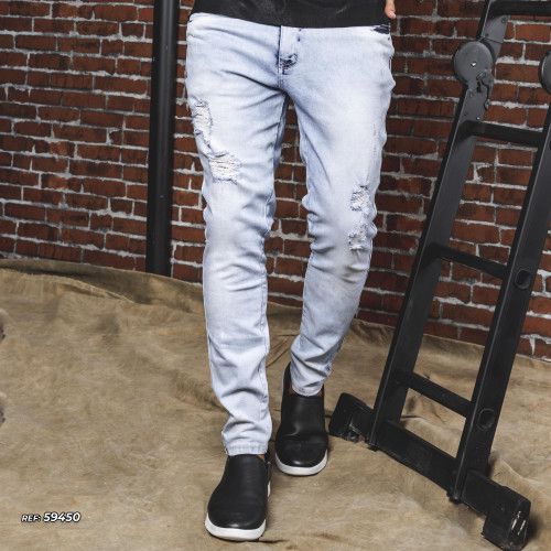 Calça jeans masculina azul claro destroyed
