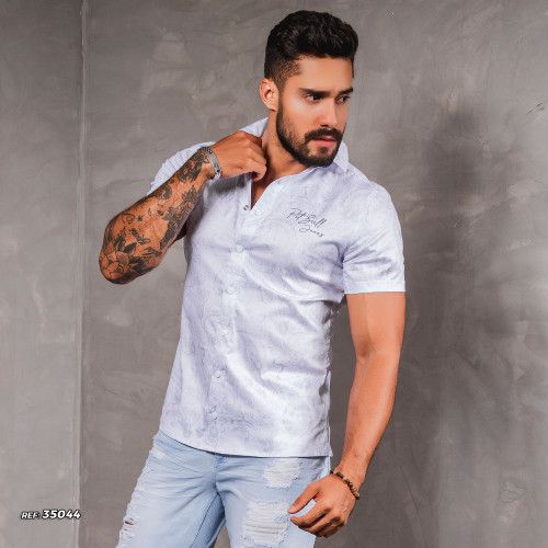 Camisa slim masculina estampa paisley