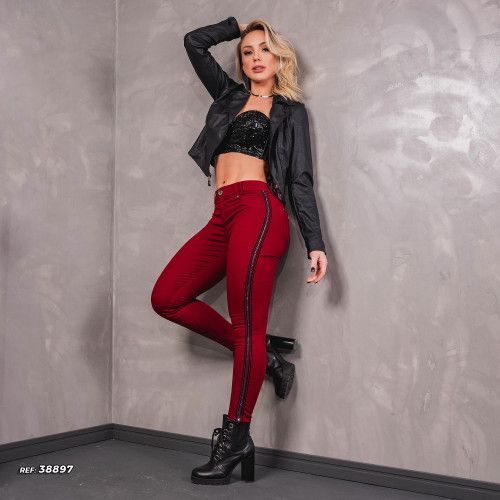 Calça skinny feminina vermelha