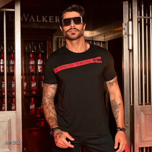 Camiseta masculina com gola redonda e zíper com logomania