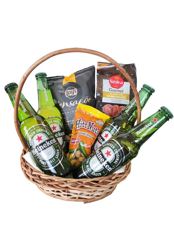 Cesta Petiscos e Heineken