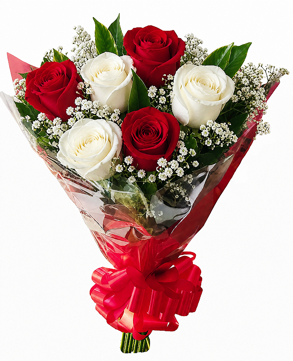 Buquê de rosas vermelhas e brancas