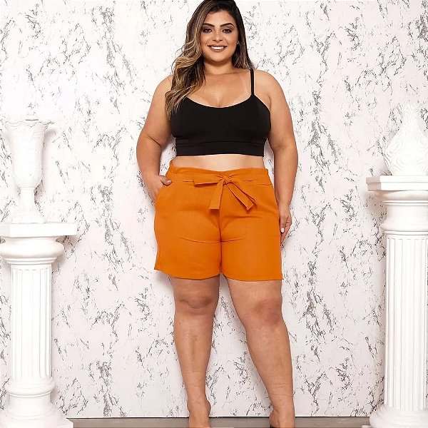 BERMUDA COM LAÇO NA CINTURA PLUS SIZE