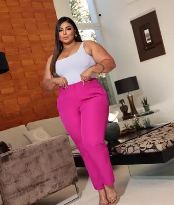 CALÇA ZARA PLUS SIZE EM ALFAITARIA