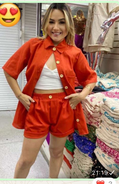 CONJUNTO AURORA SHORTS E CAMISÃO PLUS