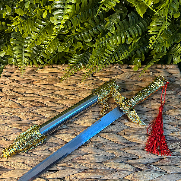 ADAGA AMARELA IMITANDO OURO