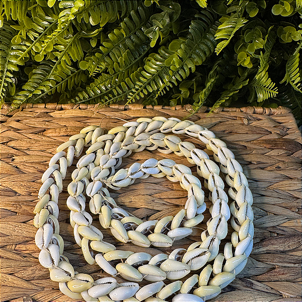 BRAJA DE BÚZIO AMARELO