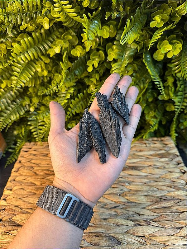 PEDRA VASSOURA DE BRUXA  500g