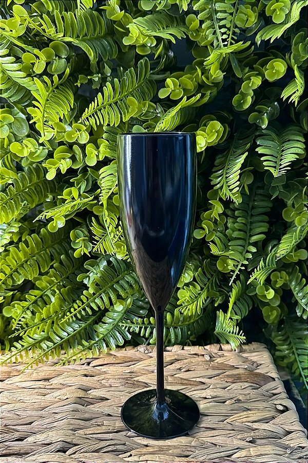 TAÇA SÓLIDA PRETA ACRÍLICO