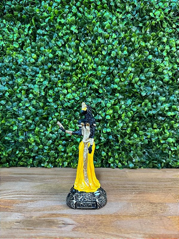 ORIXÁ M OXUM 15 CM EM RESINA