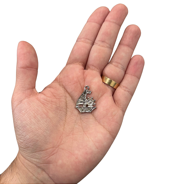 PINGENTE BARCO PRATEADO 6 UNIDADES