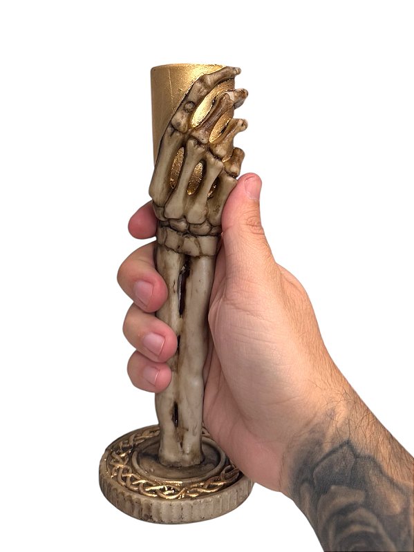 CASTIÇAL DE VELA MÃO DE ESQUELETO