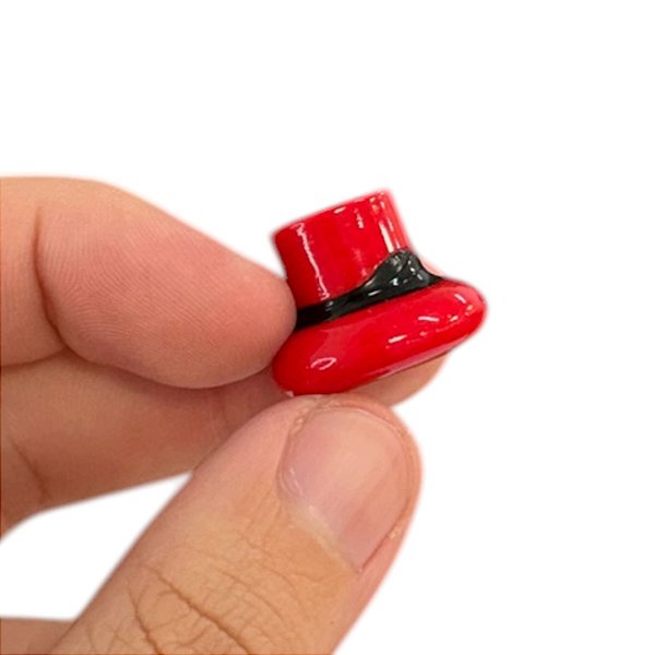 CARTOLA COM FURO M VERMELHO E PRETO