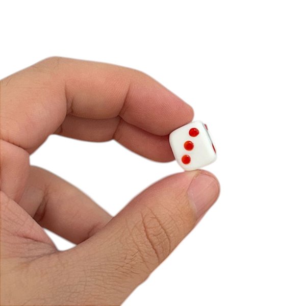 DADO COM FURO M BRANCO E VERMELHO