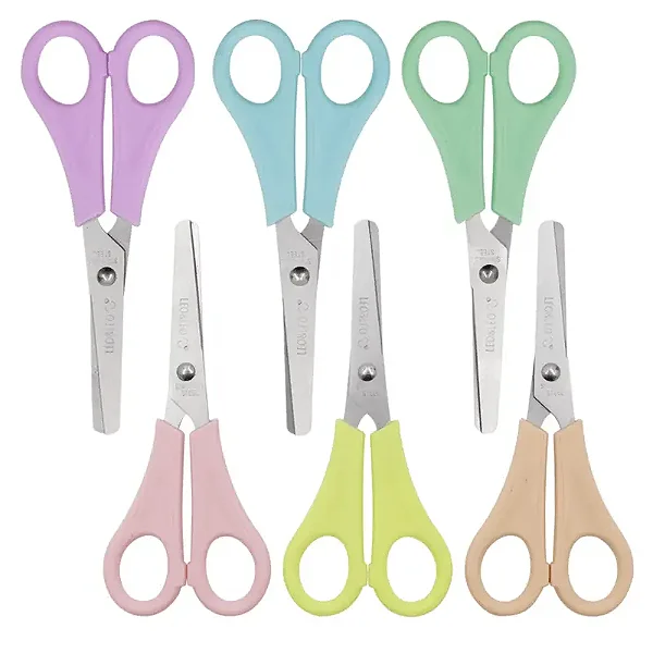 Tesoura Escolar Futuro Candy Lovers 13cm – Colorida, Segura e Confortável