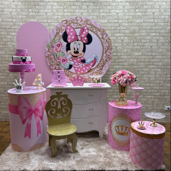 Alugue Tema Para Festa Decoração Minnie Rosa Tecido ( Modelo 2 )