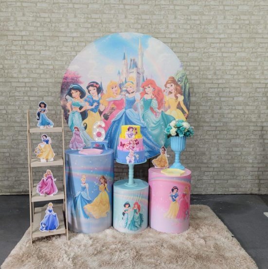 Alugue Tema Para Festa Decoração Princesas Tecido ( Modelo 2 )
