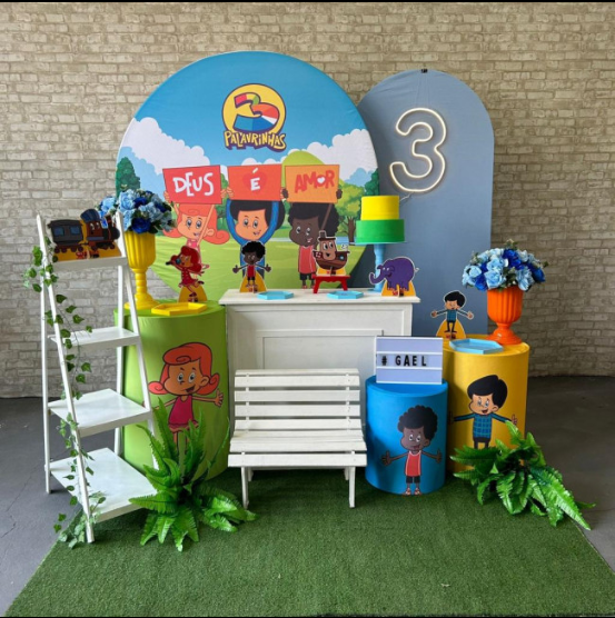 Alugue Tema Para Festa Decoração 3 Palavrinhas Tecido ( Modelo 3 )