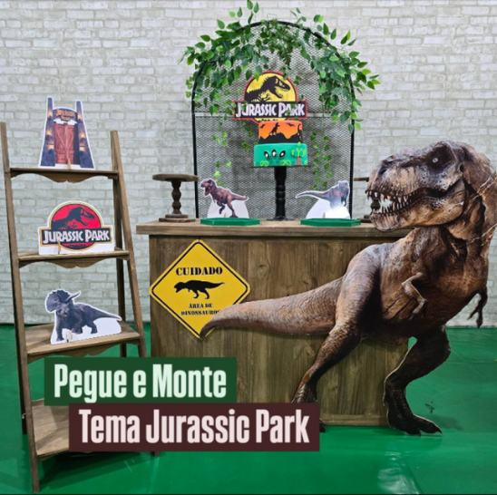 Alugue Tema Para Festa Decoração Dinossauro Tecido ( Modelo 3 )