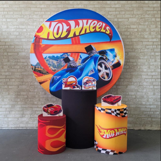 Alugue Tema Para Festa Decoração Hot Wheels Tecido ( Modelo 1 )
