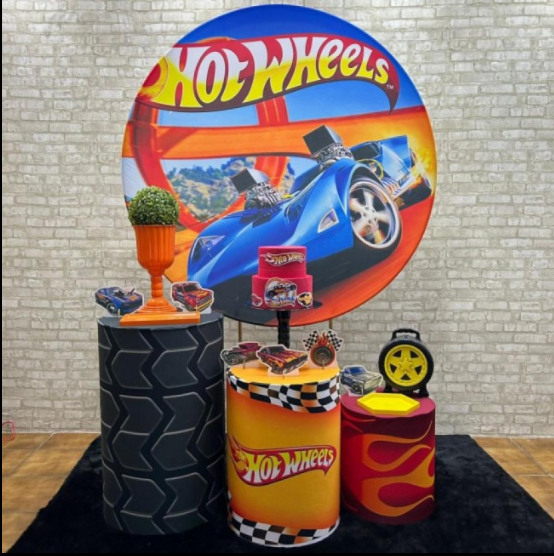 Alugue Tema Para Festa Decoração Hot Wheels Tecido ( Modelo 2 )