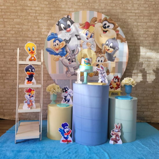 Alugue Tema Para Festa Decoração Looney Tunes Tecido ( Modelo 2 )