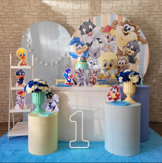 Alugue Tema Para Festa Decoração Looney Tunes Tecido ( Modelo 3 )
