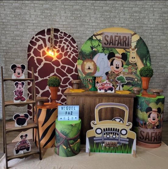 Alugue Tema Para Festa Decoração Mickey Safari Tecido ( Modelo 3 )