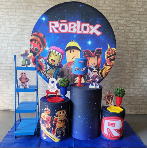 Alugue Tema Para Festa Decoração Roblox Tecido ( Modelo 2 )