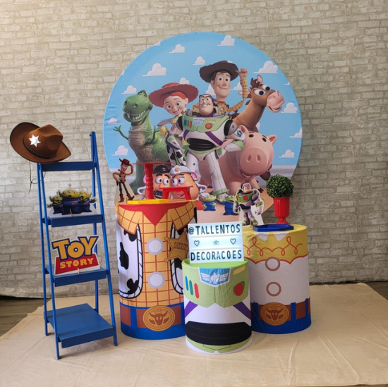 Alugue Tema Para Festa Decoração Toy Story Tecido ( Modelo 2 )