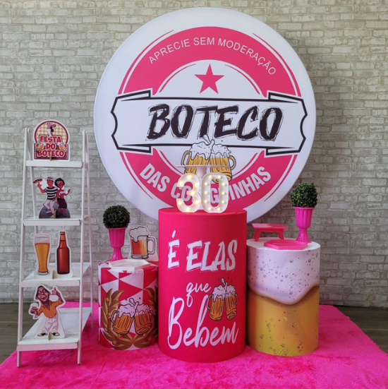 Alugue Tema Para Festa Decoração Boteco Rosa Tecido ( Modelo 2 )