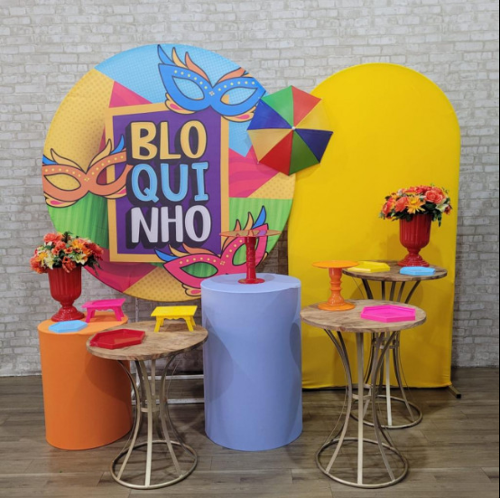 Alugue Tema Para Festa Decoração Carnaval Tecido ( Modelo 5 )