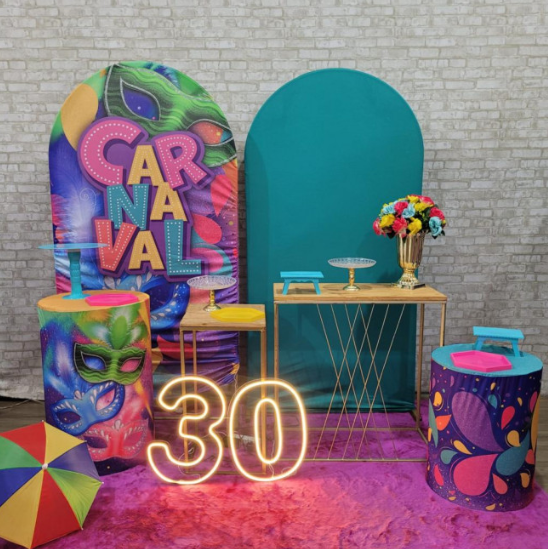 Alugue Tema Para Festa Decoração Carnaval Tecido ( Modelo 7 )