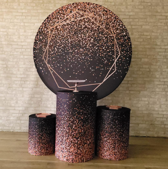 Alugue Tema Para Festa Decoração Glitter Rose Tecido ( Modelo 1 )