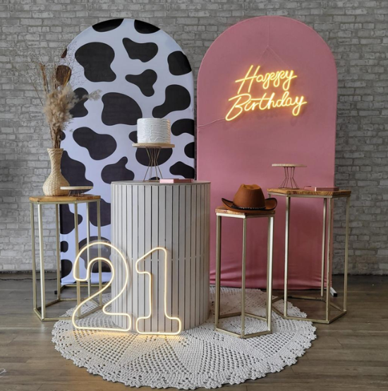 Alugue Tema Para Festa Decoração Happy Vaqueira Tecido