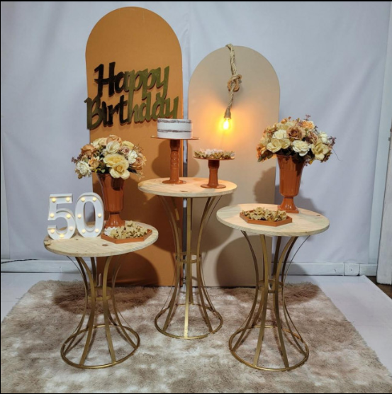 Alugue Tema Para Festa Decoração Happy Nude Tecido ( Modelo 3 )