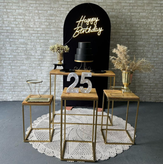 Alugue Tema Para Festa Decoração Happy Preto Tecido ( Modelo 2 )