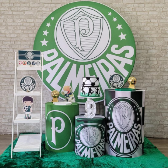 Alugue Tema Para Festa Decoração Palmeiras Tecido ( Modelo 2 )