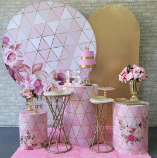 Alugue Tema Para Festa Decoração Flores Rosa Tecido ( Modelo 3 )