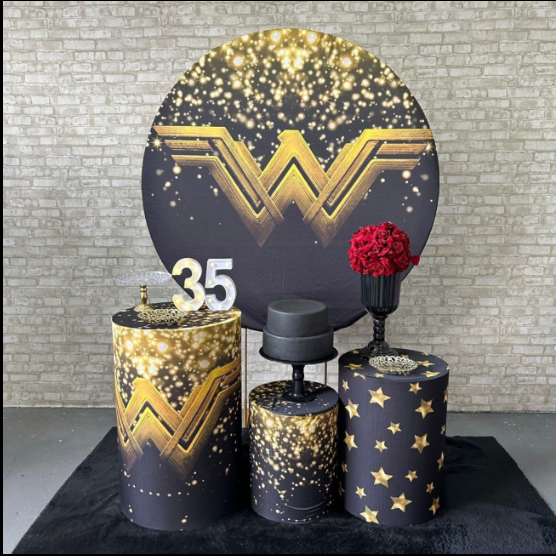 Alugue Tema Para Festa Decoração Mulher Maravilha Tecido ( Modelo 2 )