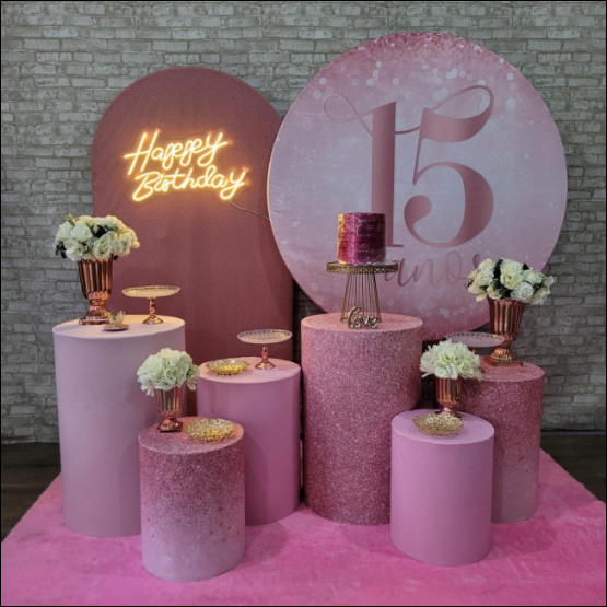 Alugue Tema Para Festa Decoração Rosa Tecido ( Modelo 4 )