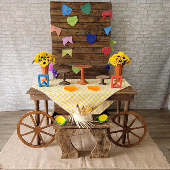 Alugue Tema Para Festa Decoração Junina Tecido ( Modelo 04 )