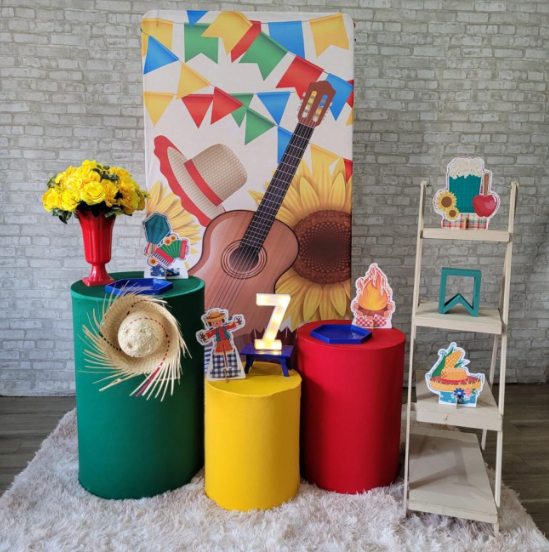 Alugue Tema Para Festa Decoração Junina Tecido ( Modelo 15 )