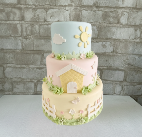 Alugue Bolo Fake Cenográfico Casinha Candy