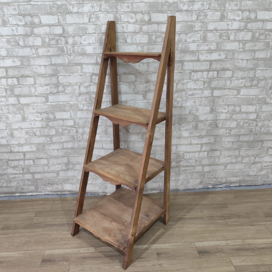 Alugue Escada para Lembrancinhas Rustica 4 Degrais