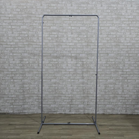 Alugue Estrutura Painel Retangular de Ferro (12 Peças e 12 Parafusos)