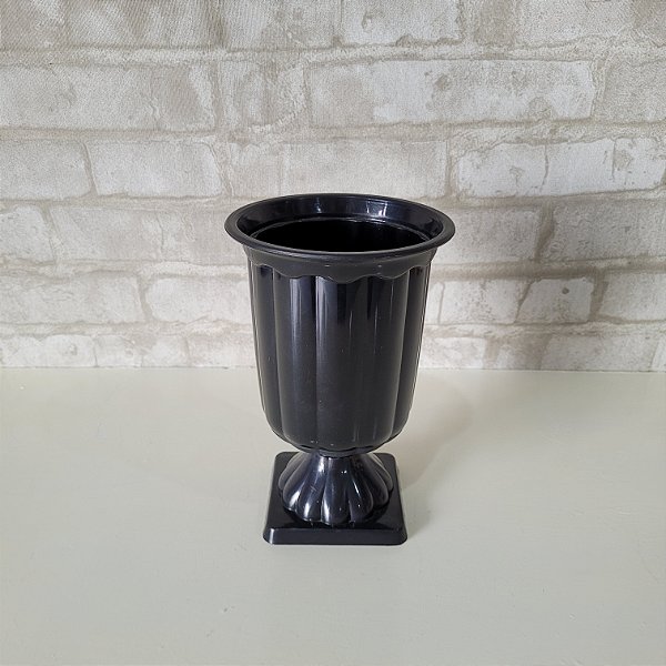 Alugue Vaso Grego Preto P
