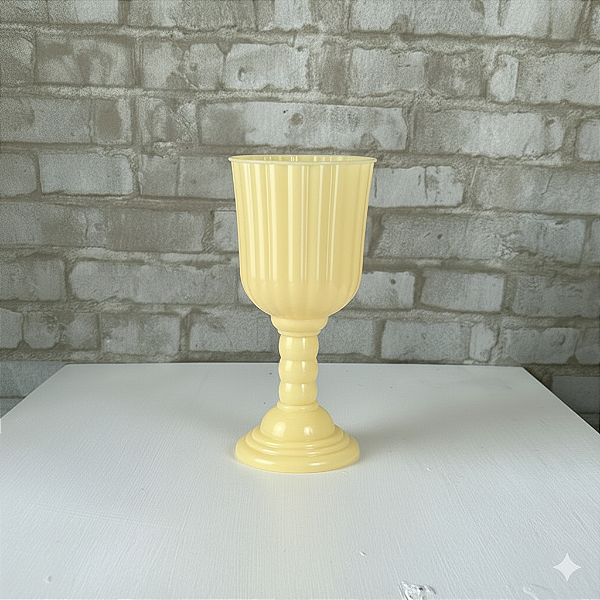 Alugue Vaso Grego Regulavel Amarelo Candy G